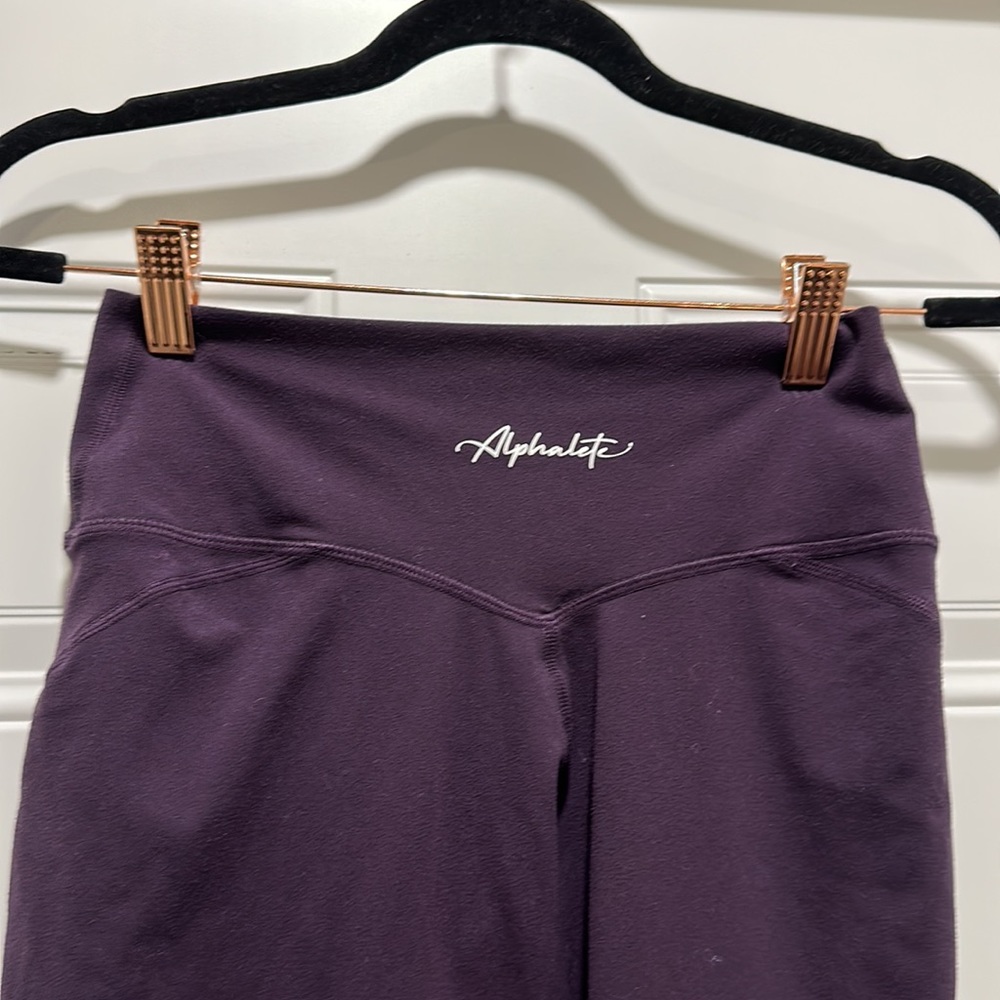 Alphalete Crossover Leggings